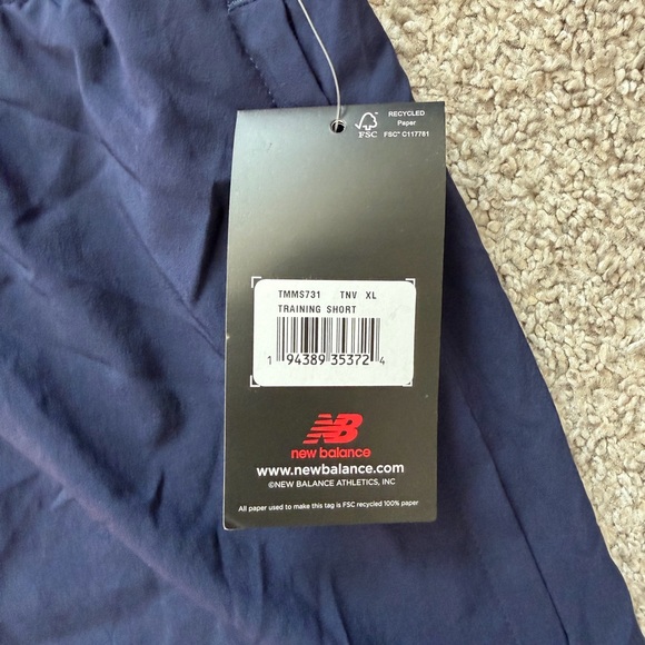New Balance CBU Training Shorts Mens XL Navy NWT Athletic Gym - Picture 6 of 12